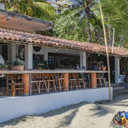 restaurante-morenita-zihuatanejo.jpg