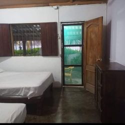 habitacion-hostal-zihuatanejo-casa-la-playa.jpeg