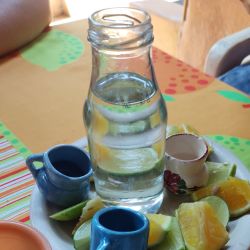 mezcal-de-la-casa-pozoleria-el-profe.jpeg
