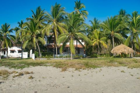 buenavista-beach-la-laguna.jpg buenavista-beach-la-laguna.jpg