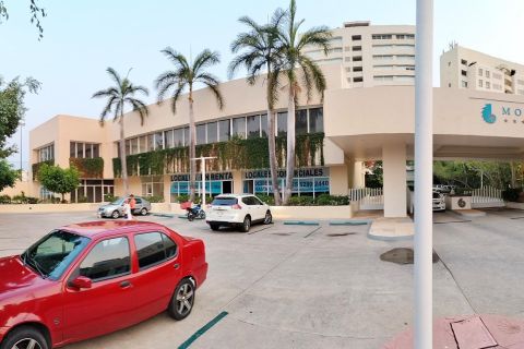 entrada-plaza-monarca.jpg entrada-plaza-monarca.jpg