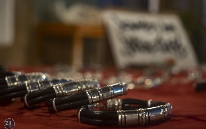 Pulseras Cuero Plata 