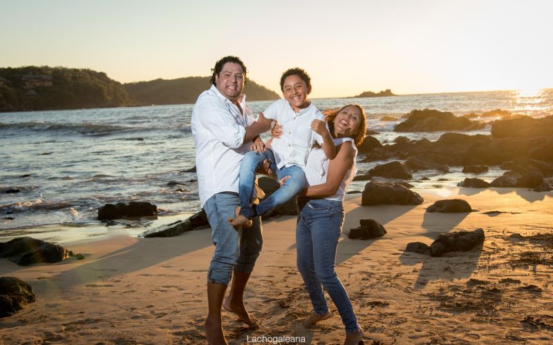 Familair Gaby Garcia Web     