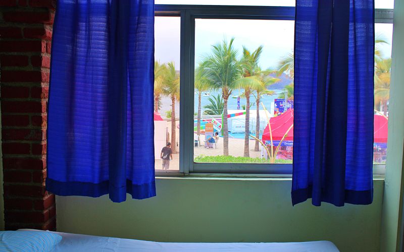 Ventana Cuarto   