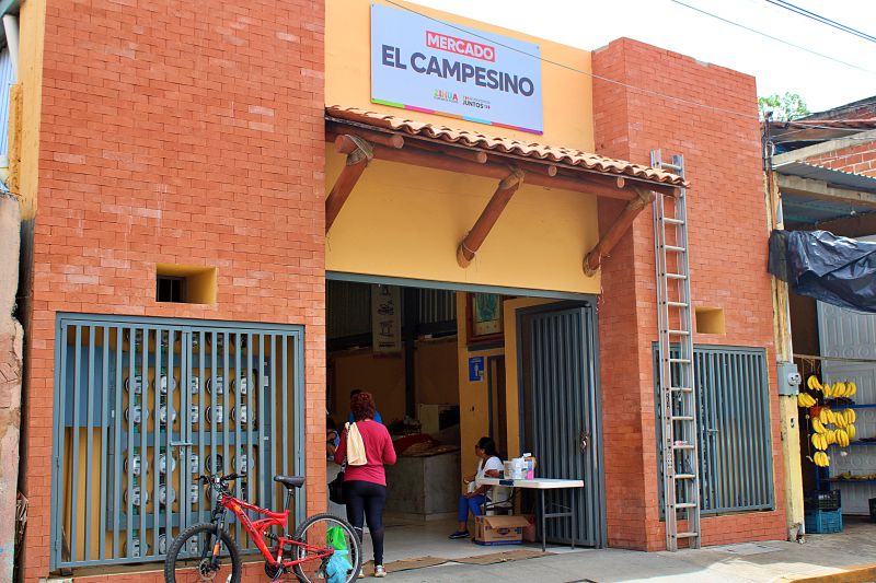 Mercado Campesino de Zihuatanejo Remodelado